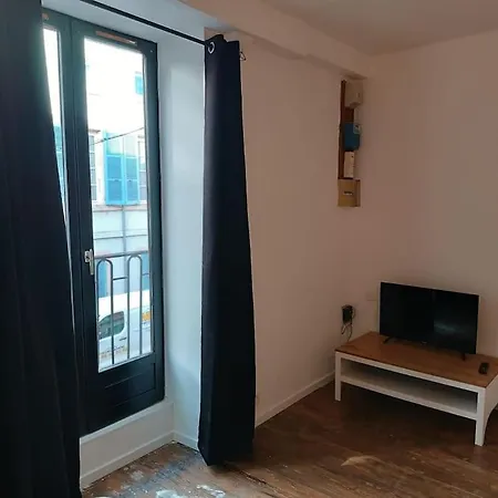 Appartement La Garconniere De Gege à Tournus Extérieur photo